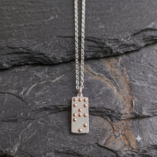 LOVE IS BLIND WITH ROLÒ CHAIN